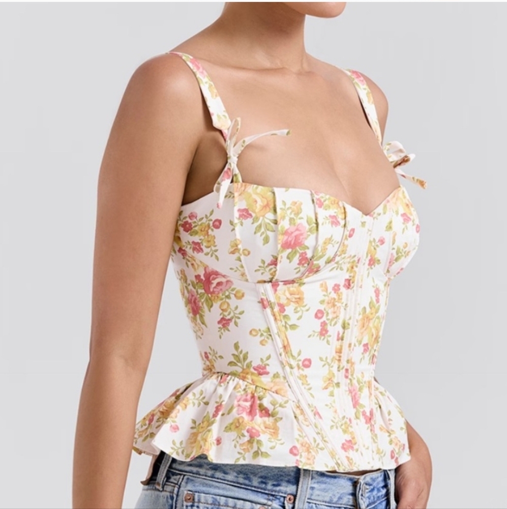 New House Of CB Gigou Royal Rose Print Peplum Cotton Corset Top - Picture 2 of 6